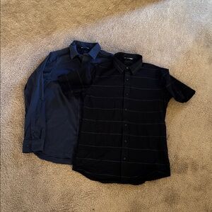 🔥 Lot of (2) Travis Mathew Men’s Button Down Shirts Short Sleeve Size Small MINT